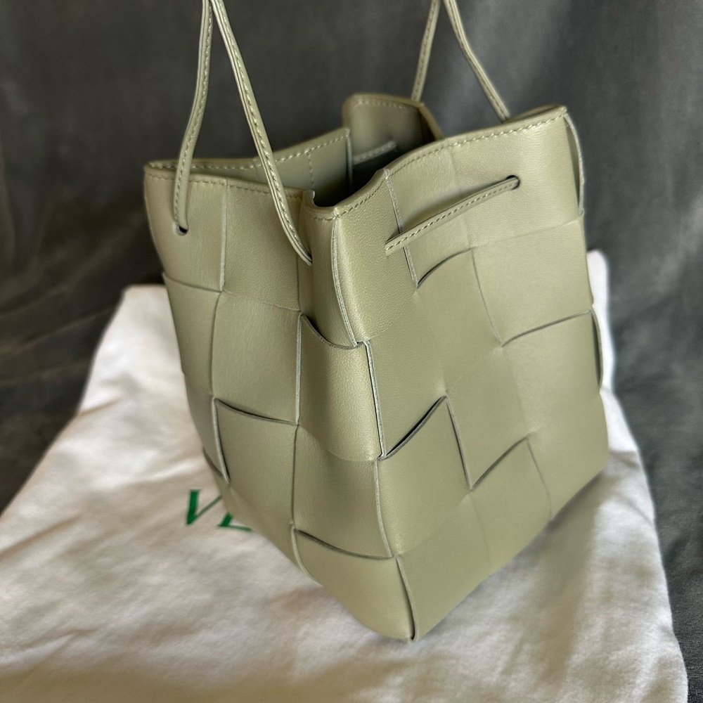 Bottega Veneta Green Geometric Shoulder Bag